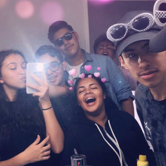 Meet your Posher, Chris - Picture 1 of 1